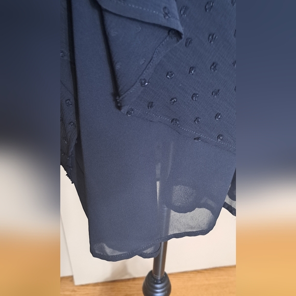 Stitch Fix Exclusive Sweet Grey Eula Black Embroidered Detail Blouse XXL EUC - Picture 7 of 14